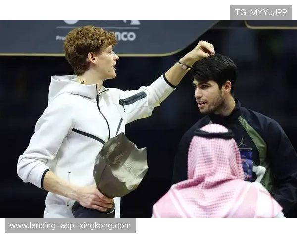 小组排名瞬息万变！阿卡辛纳领跑全场